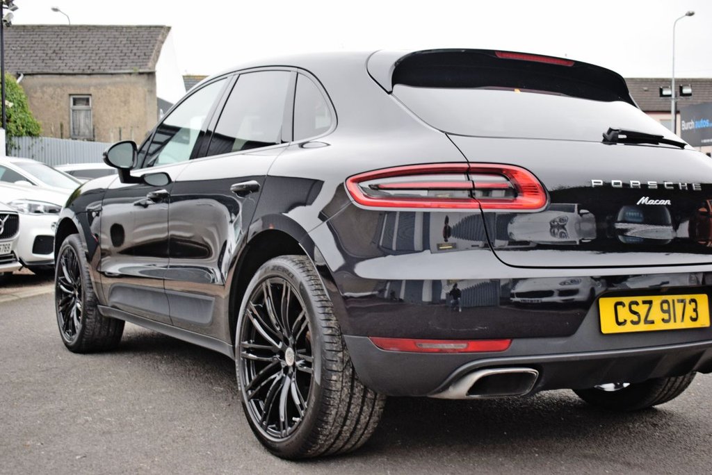 Used Porsche Macan 2016 for sale - 76303605: Photo 10