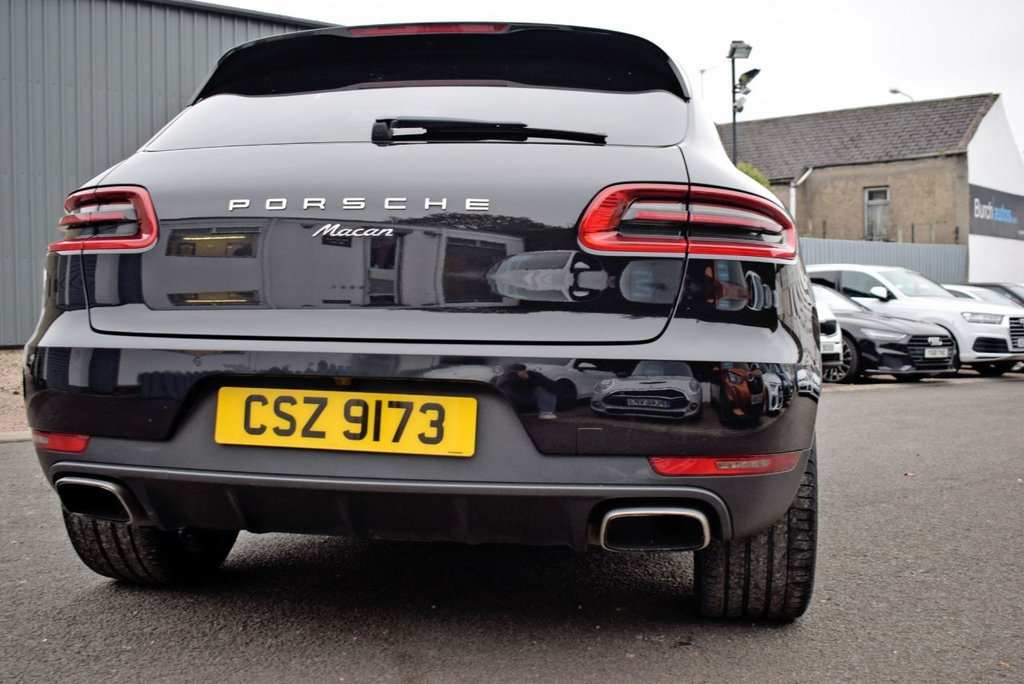 Used Porsche Macan 2016 for sale - 76303605: Photo 11
