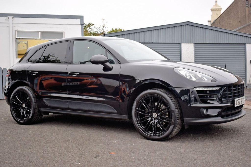 Used Porsche Macan 2016 for sale - 76303605: Photo 3