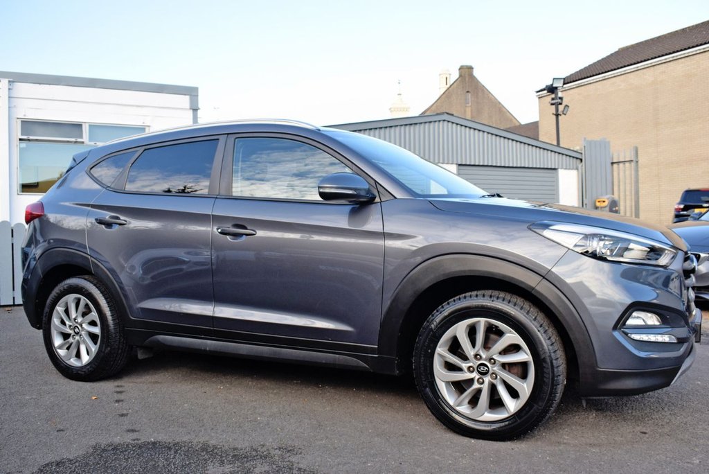 Used Hyundai TUCSON 2018 for sale - 76345388: Photo 2