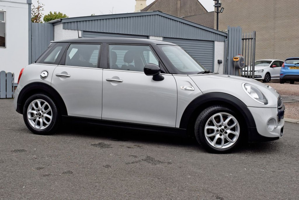 Used MINI Hatch 2017 for sale - 76256600: Photo 3
