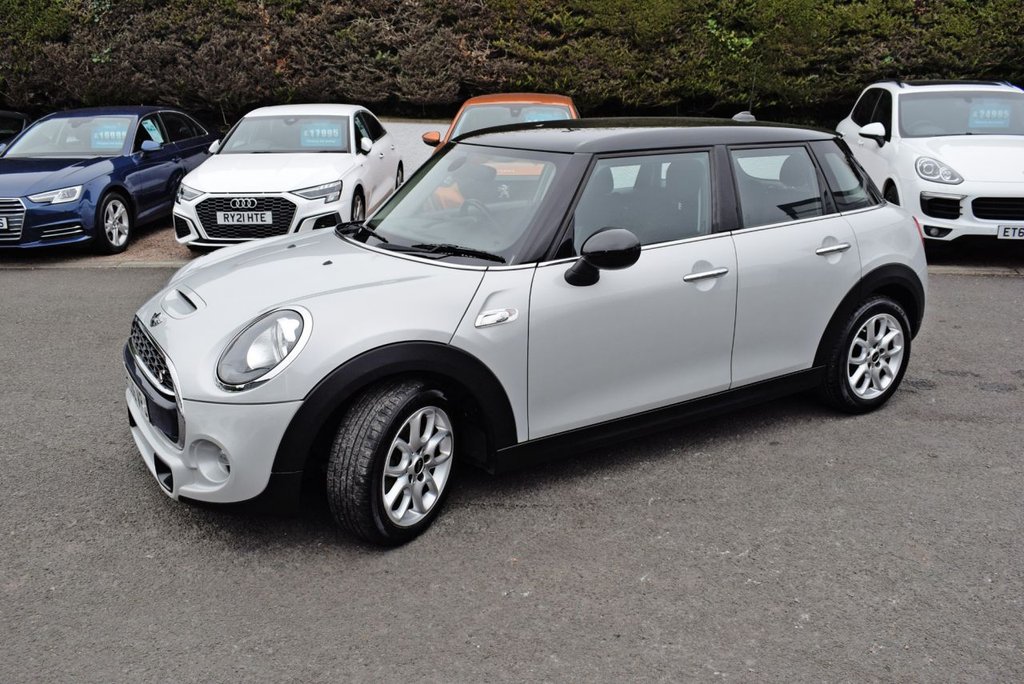 Used MINI Hatch 2017 for sale - 76256600: Photo 9