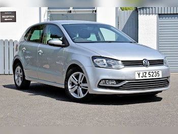 Used Volkswagen Polo 2016 for sale - 79409685: Photo