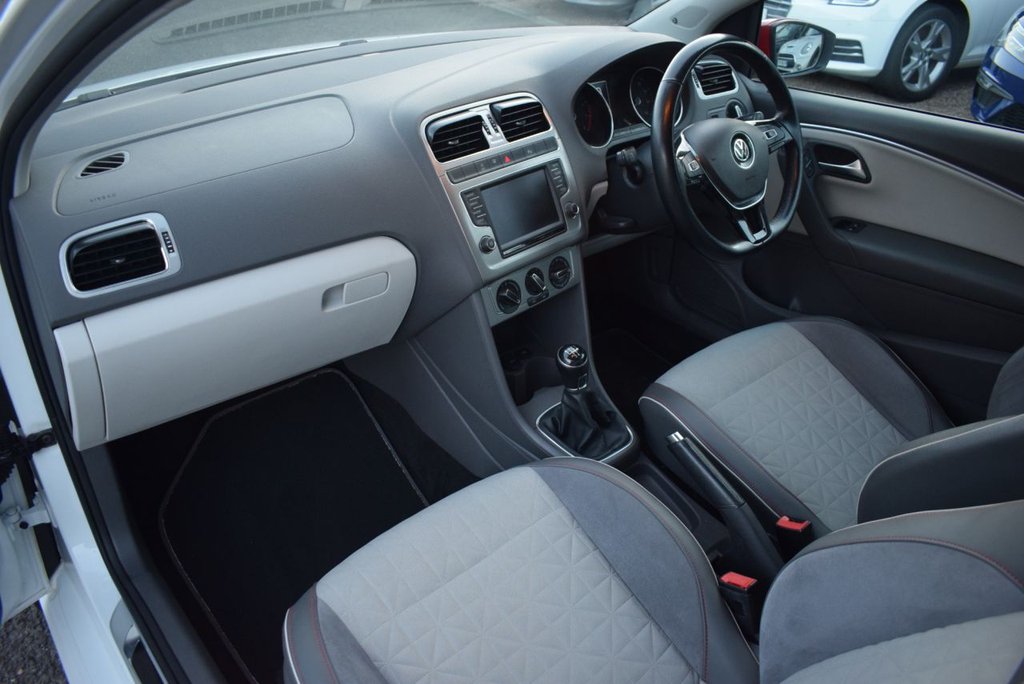 Used Volkswagen Polo 2017 for sale - 76710946: Photo 16