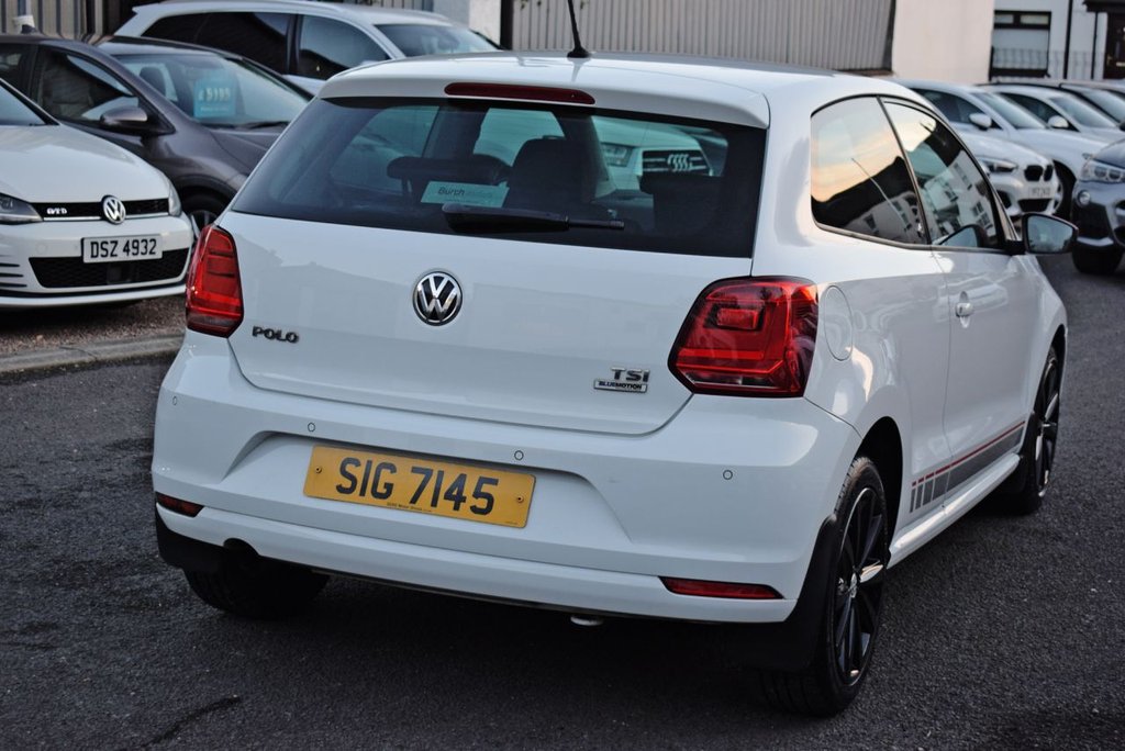 Used Volkswagen Polo 2017 for sale - 76710946: Photo 2