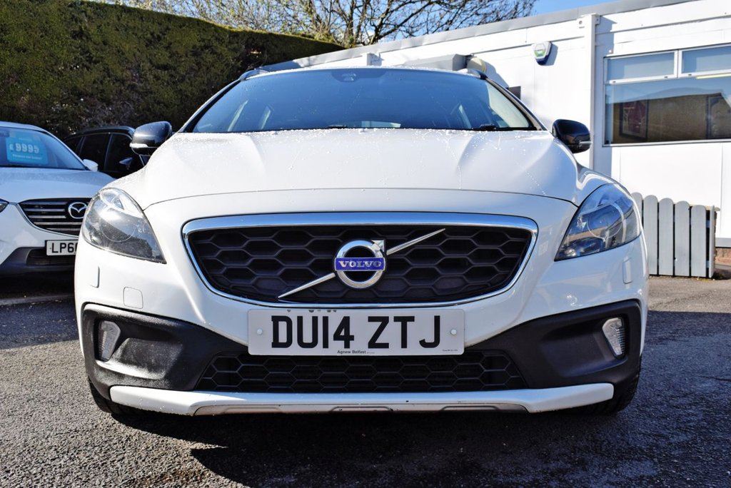 Used Volvo V40 2014 for sale - 78095929: Photo 10