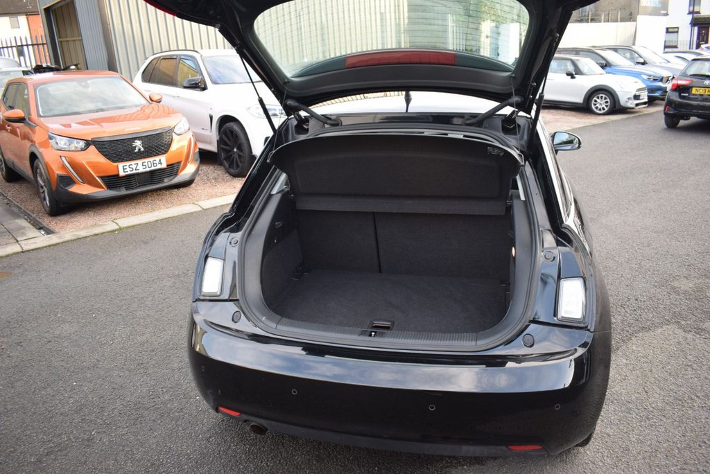 Used Audi A1 2012 for sale - 77121459: Photo 15