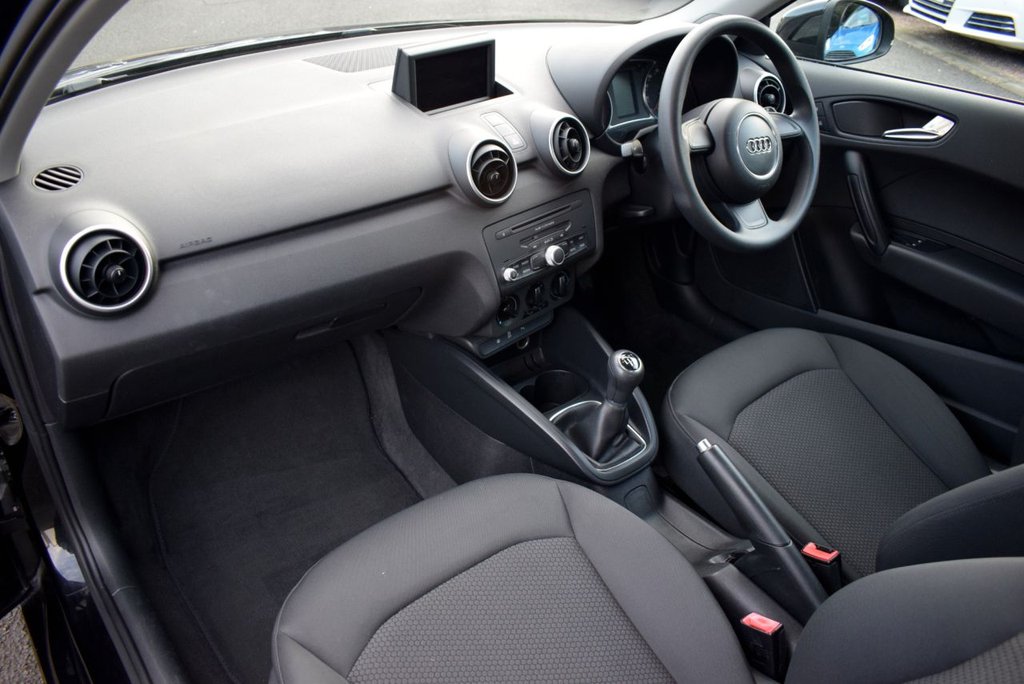 Used Audi A1 2012 for sale - 77121459: Photo 16