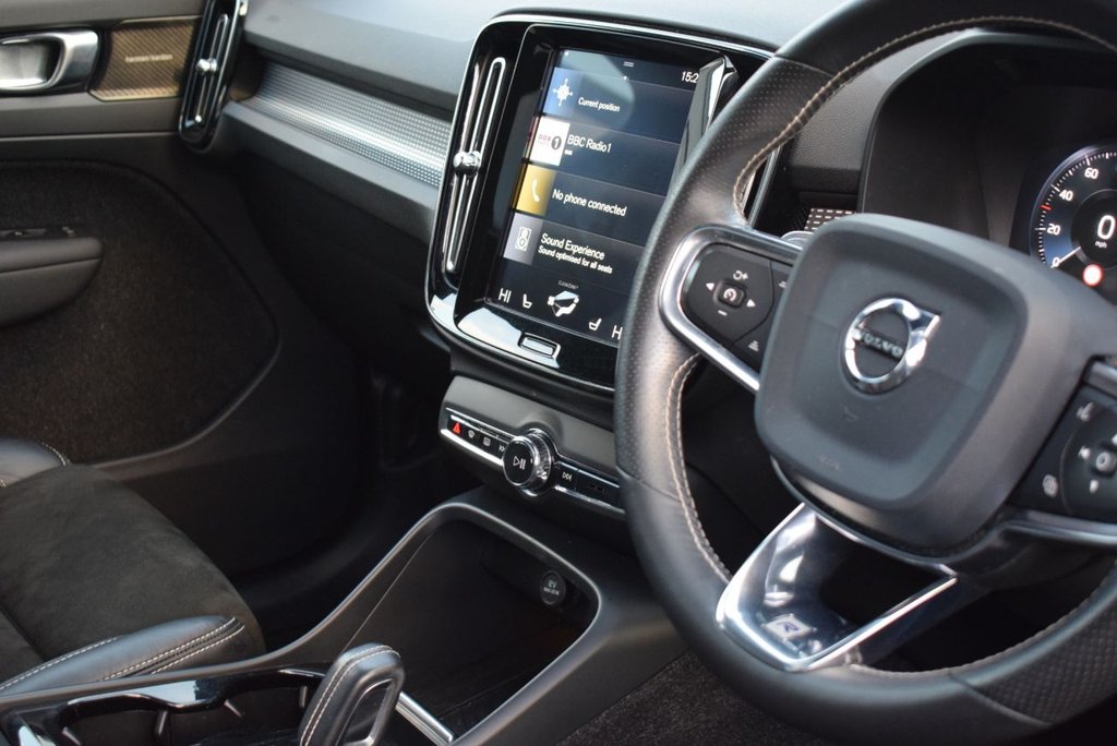 Used Volvo XC40 2018 for sale - 76724389: Photo 26