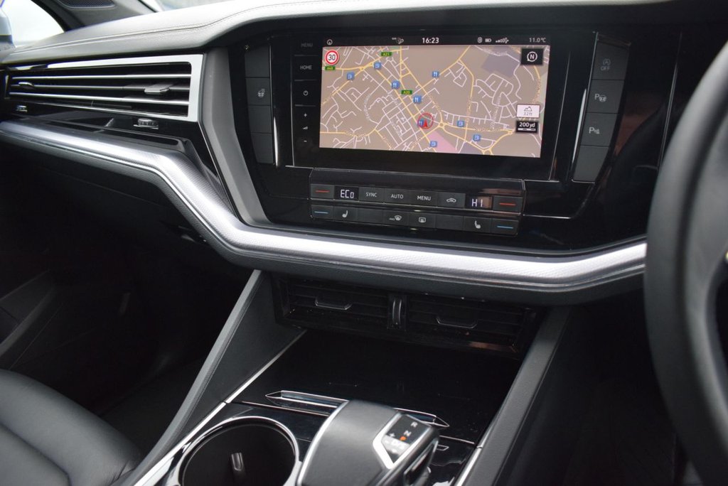 Used Volkswagen Touareg 2019 for sale - 77835059: Photo 22