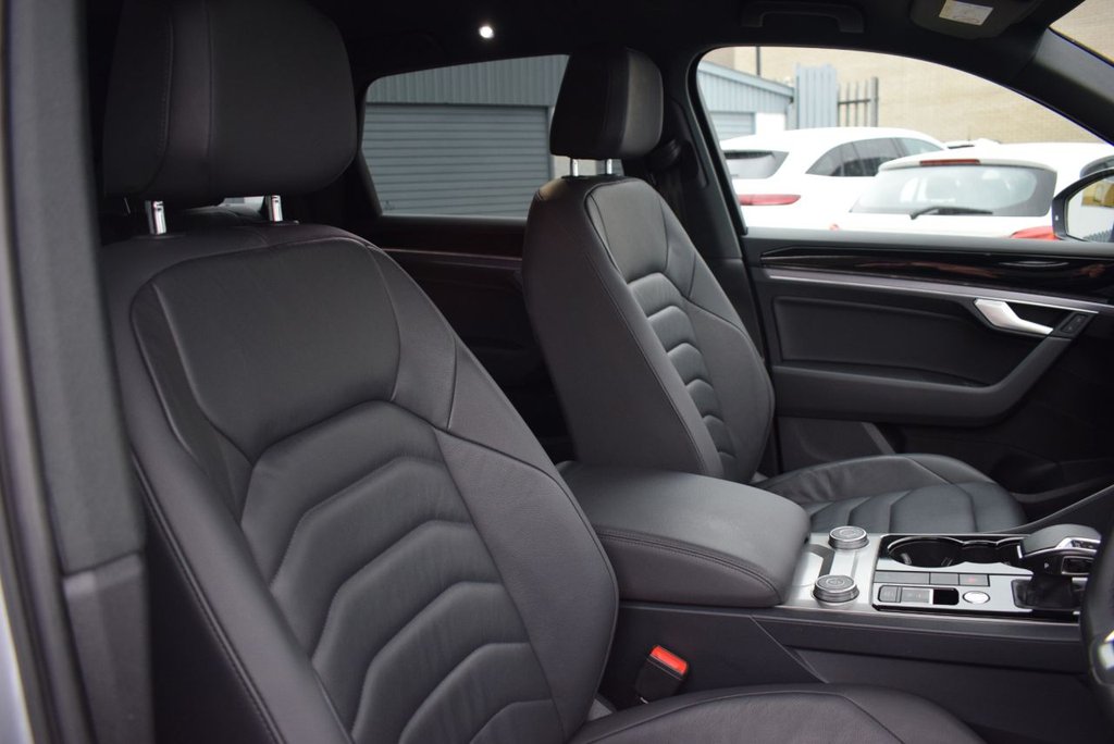 Used Volkswagen Touareg 2019 for sale - 77835059: Photo 29