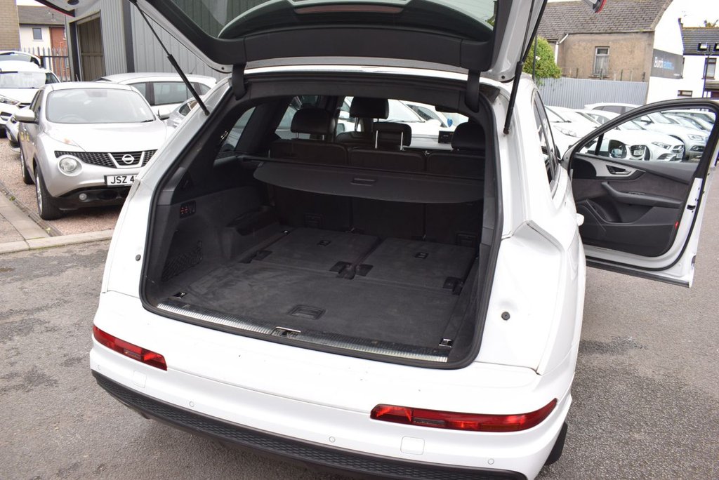 Used Audi Q7 2017 for sale - 76029230: Photo 16