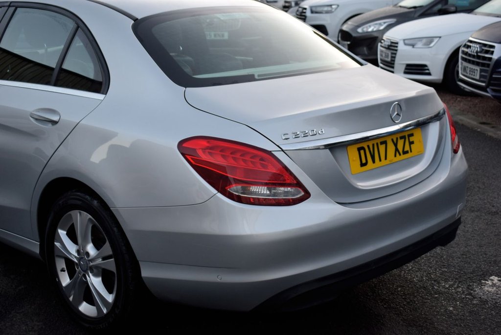 Used Mercedes-Benz C Class 2017 for sale - 77121753: Photo 11