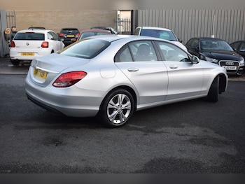 Used Mercedes-Benz C Class 2017 for sale - 77121753: Photo
