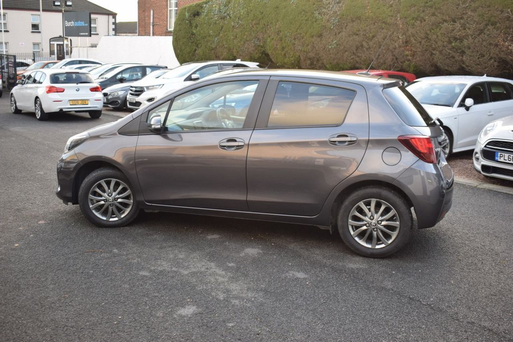 Used Toyota Yaris 2017 for sale - 76496255: Photo 8