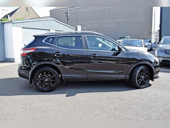 Used Nissan Qashqai 2017 for sale - 75606992: Photo