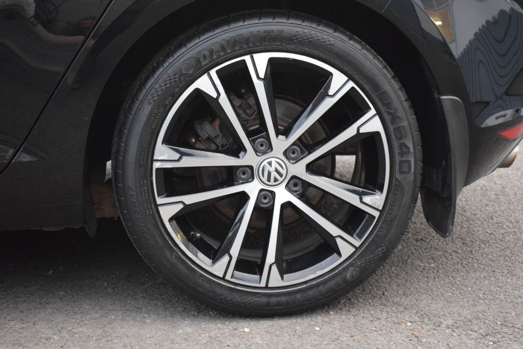 Used Volkswagen Golf 2014 for sale - 76923256: Photo 11