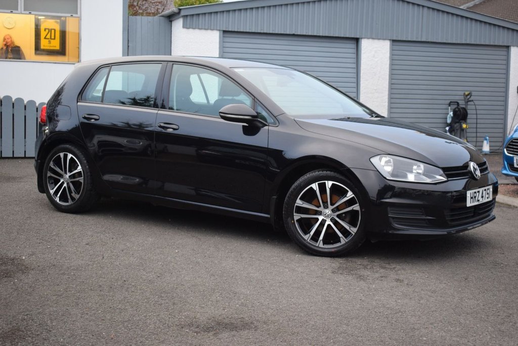 Used Volkswagen Golf 2014 for sale - 76923256: Photo 2