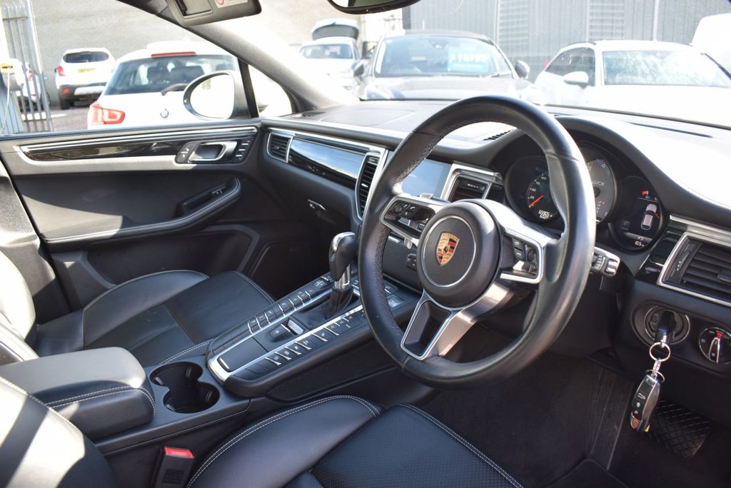 Used Porsche Macan 2018 for sale - 77806039: Photo 26