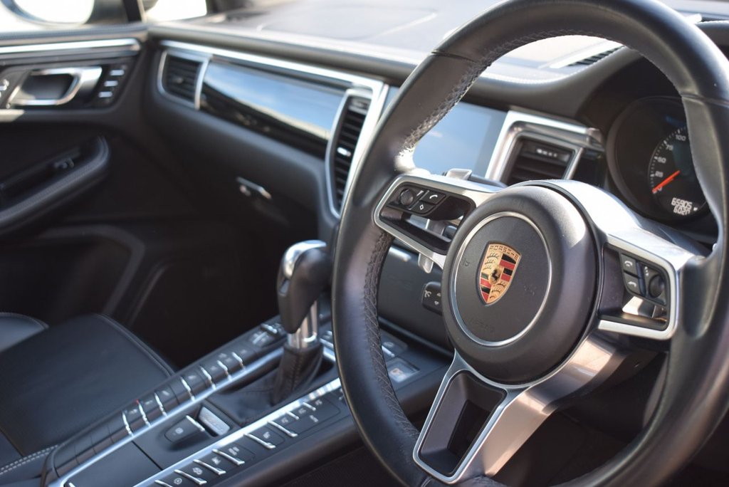 Used Porsche Macan 2018 for sale - 77806039: Photo 27