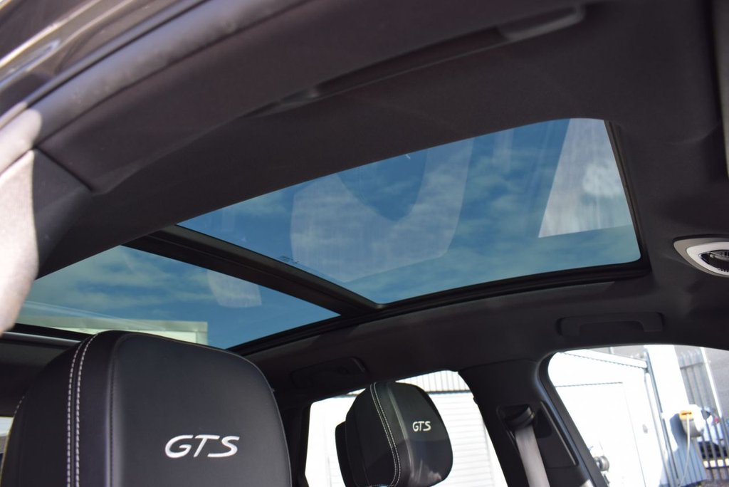 Used Porsche Macan 2018 for sale - 77806039: Photo 29