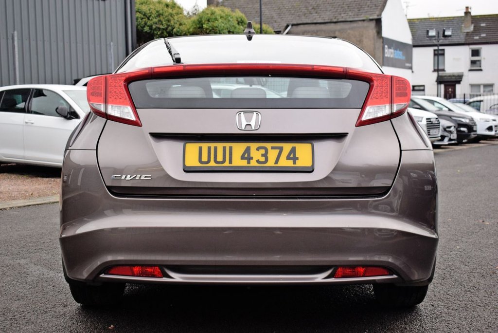 Used Honda Civic 2013 for sale - 76333879: Photo 5
