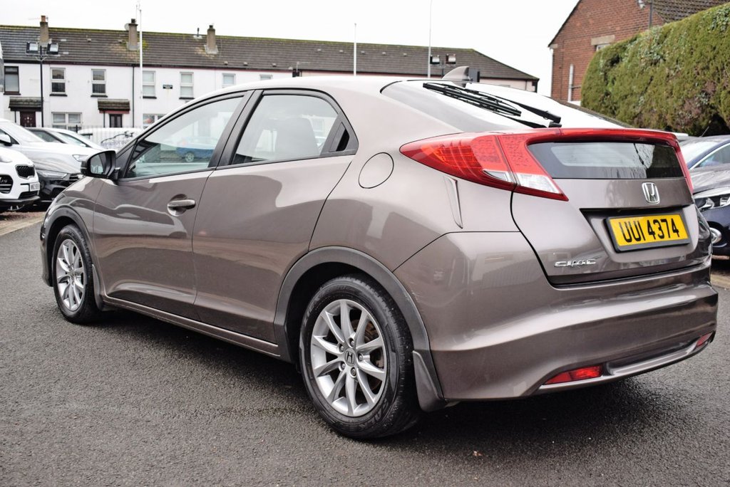 Used Honda Civic 2013 for sale - 76333879: Photo 6