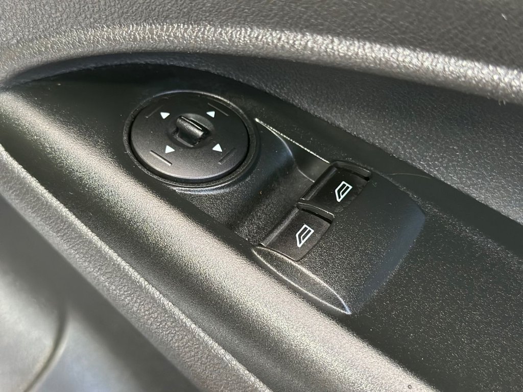 Used Ford Transit Connect 2018 for sale - 76454552: Photo 37