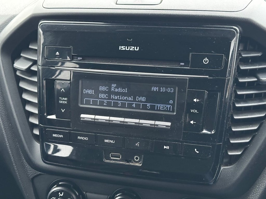 Used Isuzu D-Max 2021 for sale - 76434082: Photo 16