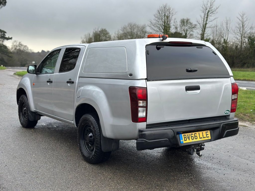 Used Isuzu D-Max 2016 for sale - 77463760: Photo 5