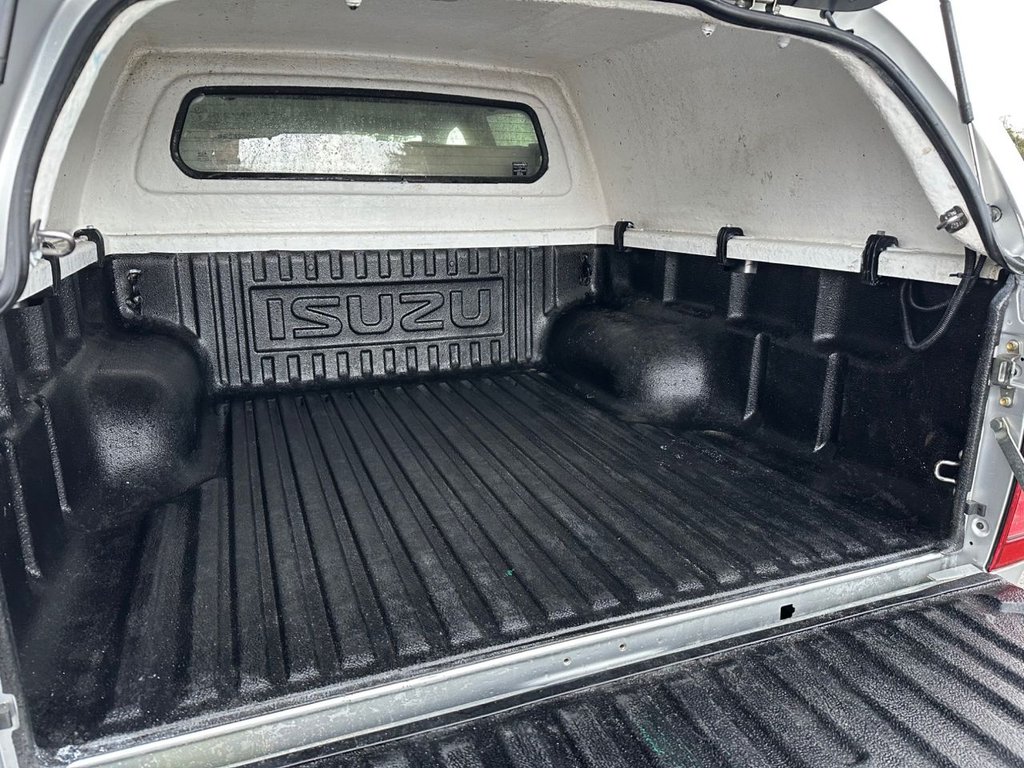 Used Isuzu D-Max 2016 for sale - 77463760: Photo 8