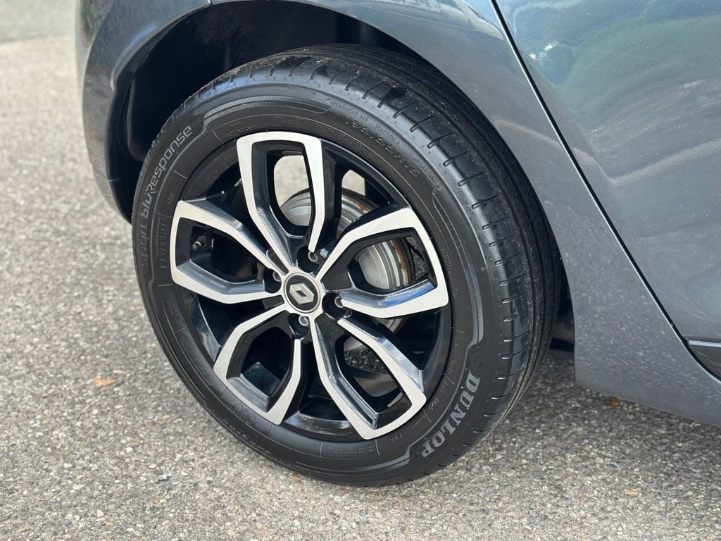 Used Renault Clio 2025 for sale - 76434097: Photo 25