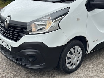 Used Renault Trafic 2017 for sale - 79422873: Photo