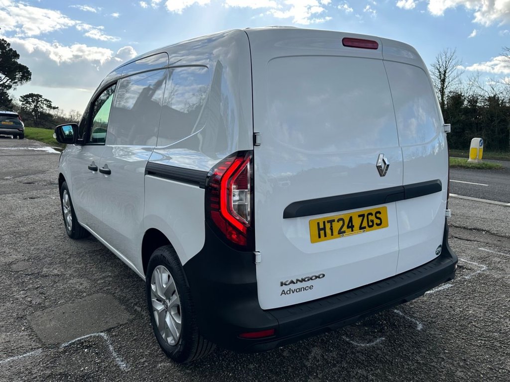 Used Renault Kangoo 2024 for sale - 77655013: Photo 5