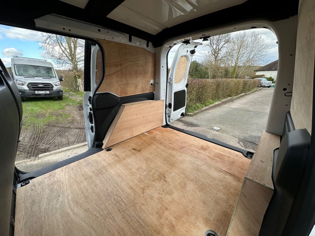 Used Renault Kangoo 2024 for sale - 77655013: Photo 6