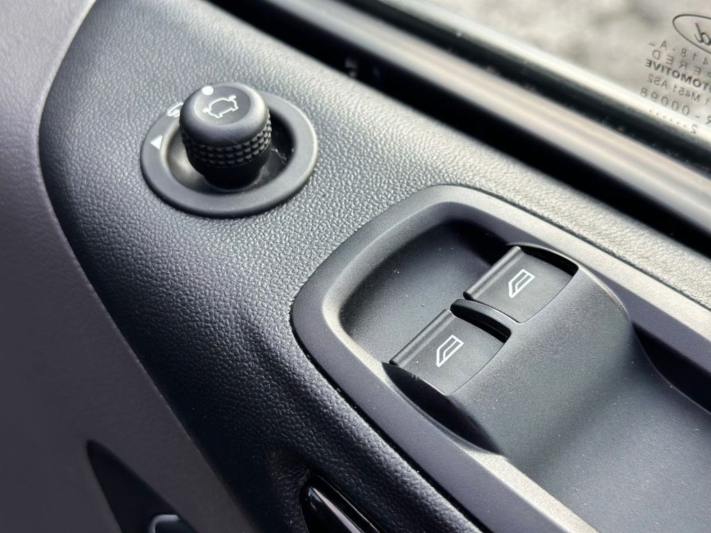 Used Ford Transit Custom 2022 for sale - 77356239: Photo 25