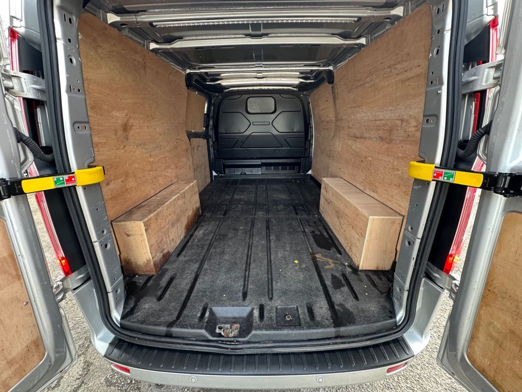 Used Ford Transit Custom 2022 for sale - 77356239: Photo 8