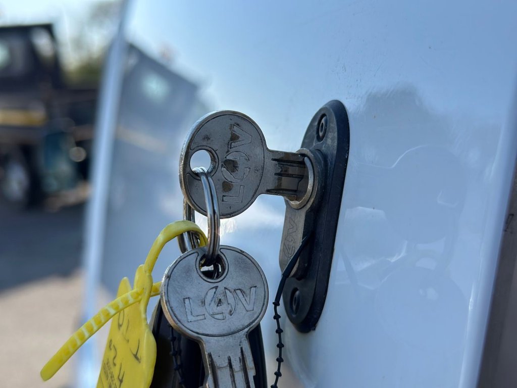 Used Ford Transit Custom 2020 for sale - 76434074: Photo 16