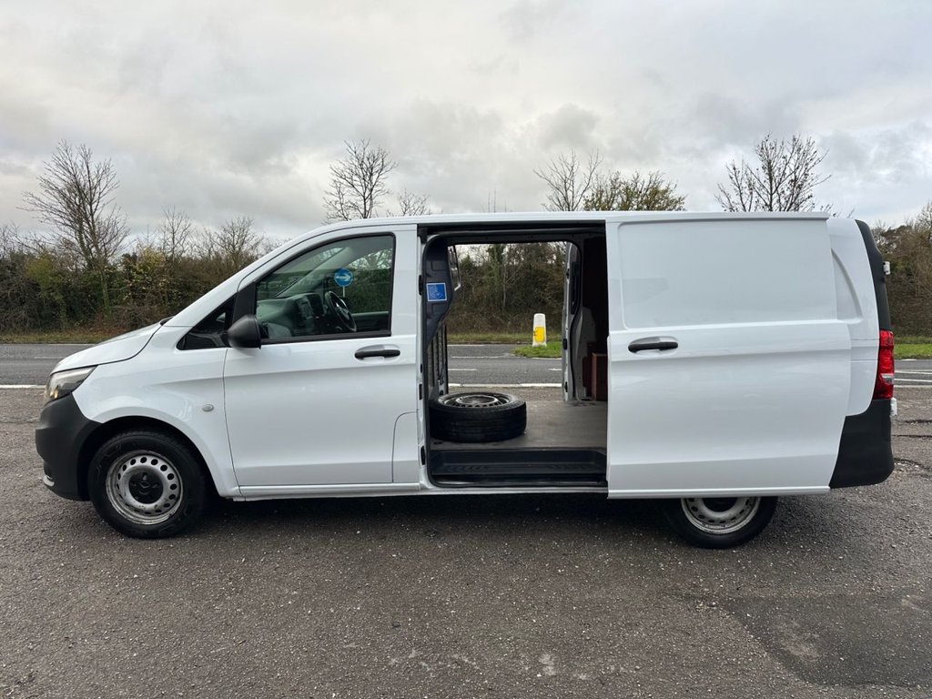 Used Mercedes-Benz Vito 2021 for sale - 76546657: Photo 4