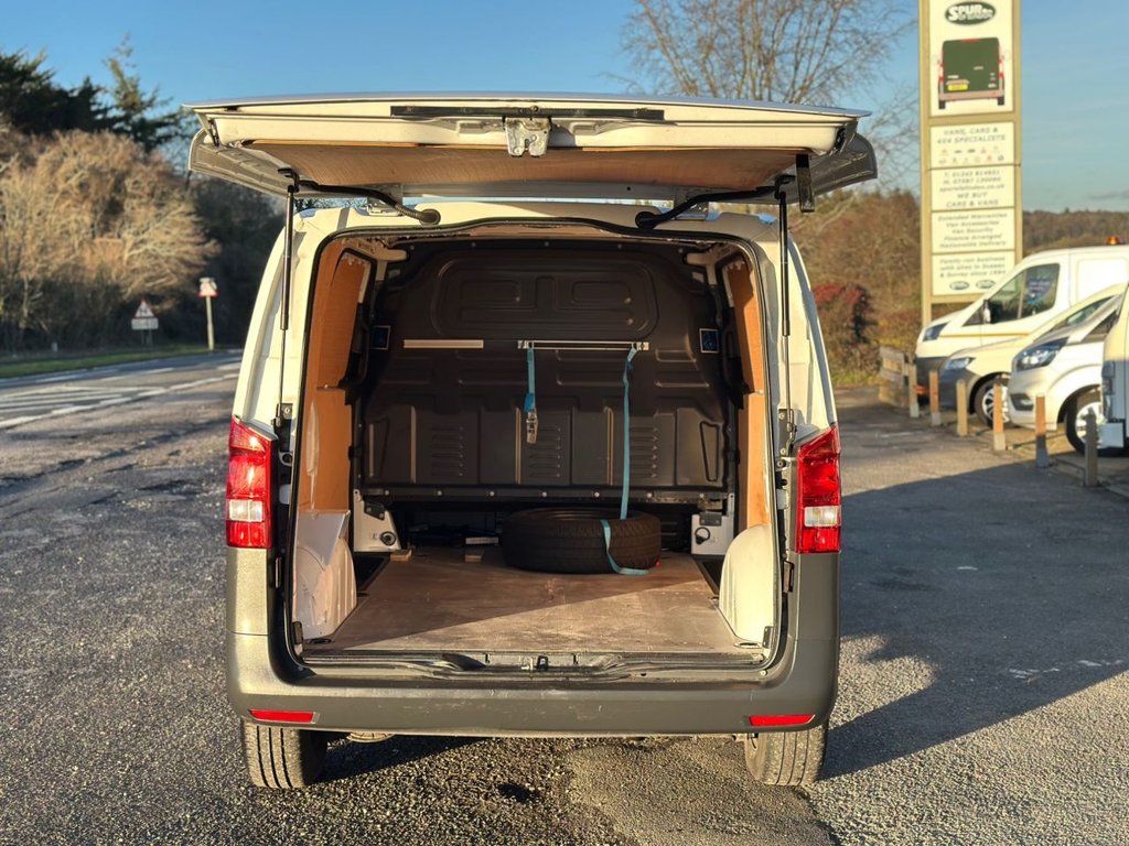 Used Mercedes-Benz Vito 2022 for sale - 77121879: Photo 15