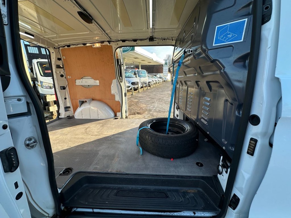 Used Mercedes-Benz Vito 2022 for sale - 77121879: Photo 42