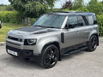 Used Land Rover Defender 2025 for sale - 78818891: Photo