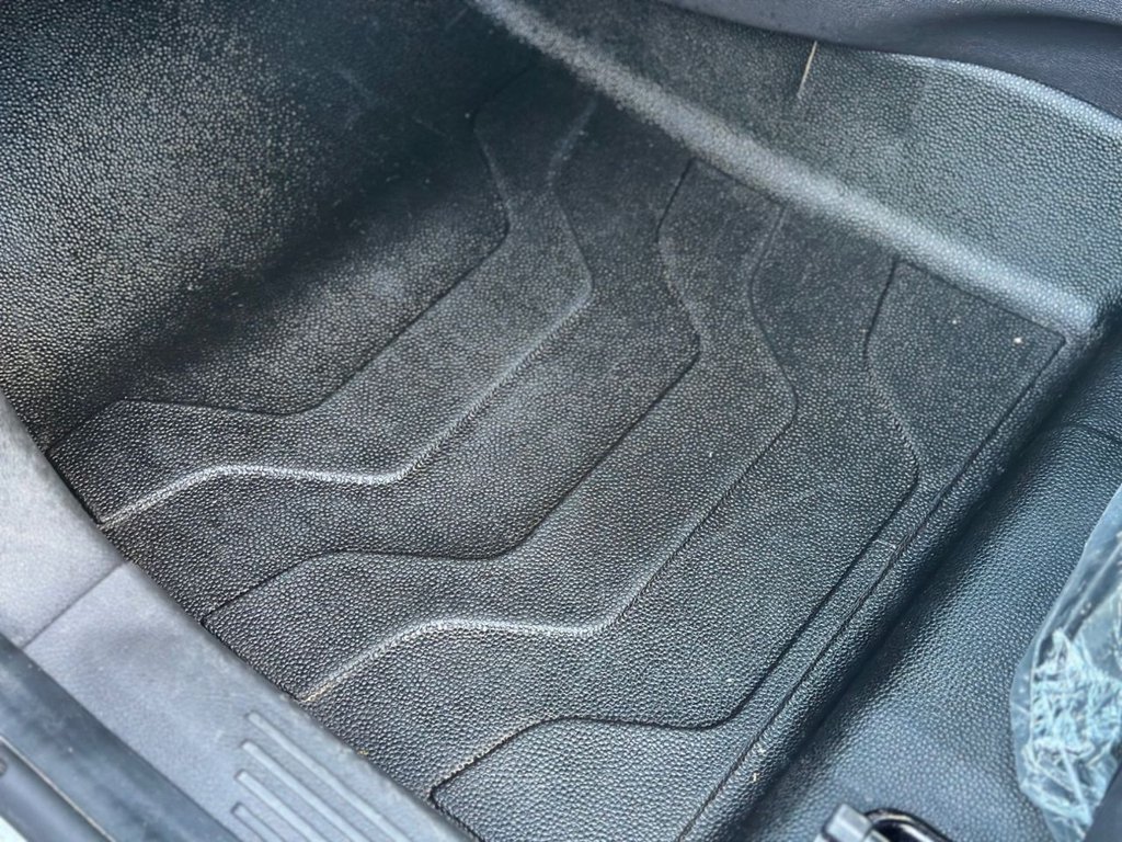 Used Ford Transit Courier 2018 for sale - 76546659: Photo 19