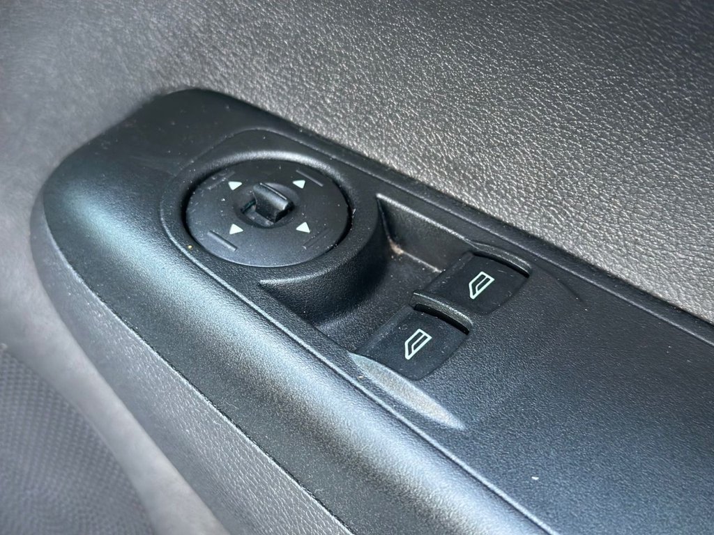 Used Ford Transit Courier 2018 for sale - 76546659: Photo 29