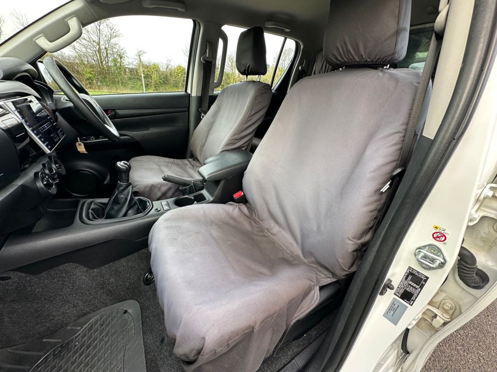Used Toyota Hilux 2019 for sale - 77227333: Photo 18