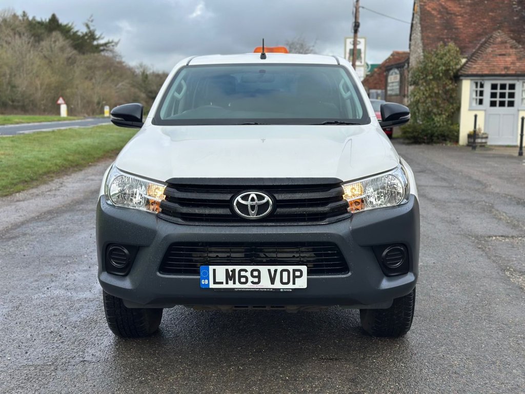 Used Toyota Hilux 2019 for sale - 77227333: Photo 25