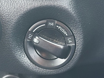 Used Toyota Hilux 2019 for sale - 77227333: Photo