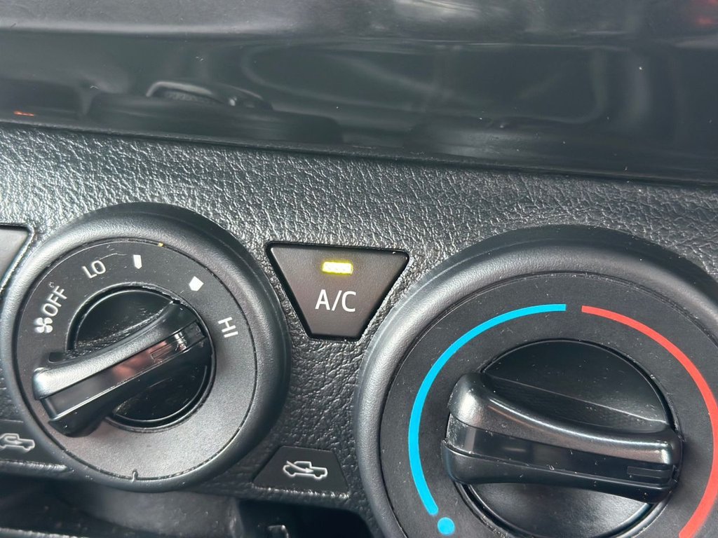 Used Toyota Hilux 2019 for sale - 77227333: Photo 9