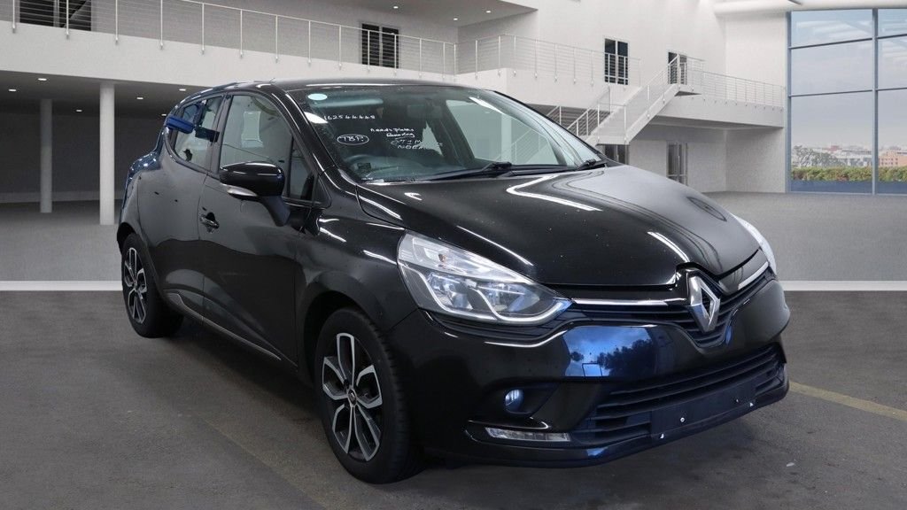 Used Renault Clio 2019 for sale - 76434105: Photo 1