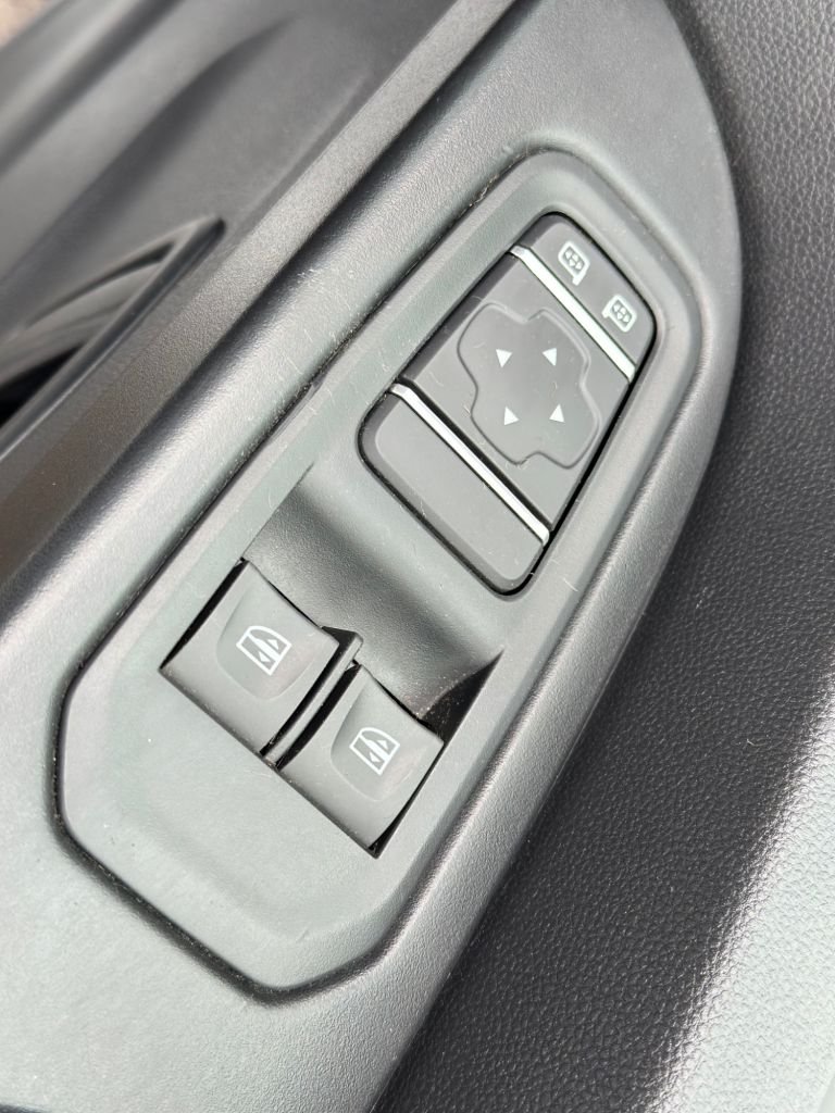 Used Renault Trafic 2022 for sale - 77614110: Photo 33